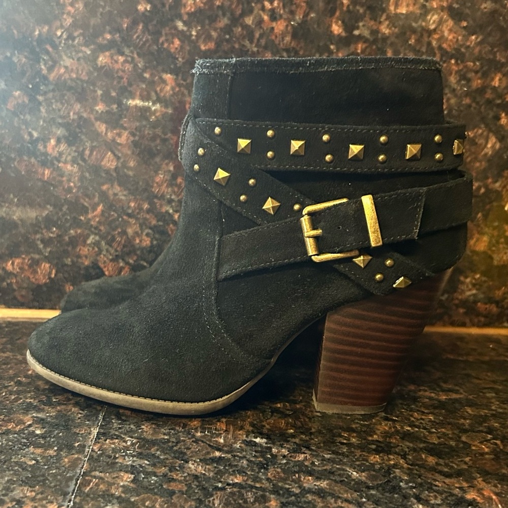 Julianne Hough Sole Society Suede Heeled Ankle Boots 7.5